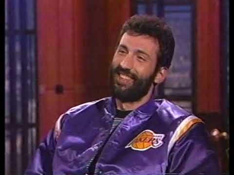 Dennis talks to Vlade Divac of the L.A. Lakers [TDMS 1/22/92]