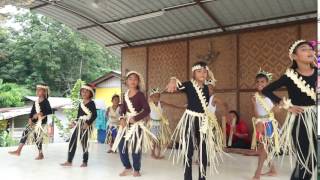 Download lagu Tradisional dance by kids from Kampung Orang Asli Bukit Kepong mp3