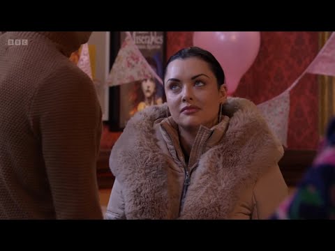 EastEnders 25/03/24: Whitney and Britney Arrive In The Vic