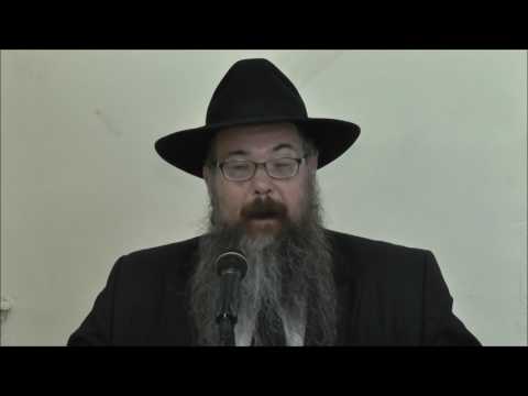 Rabbi Shais Taub Helping Someone with Shalom Bayis