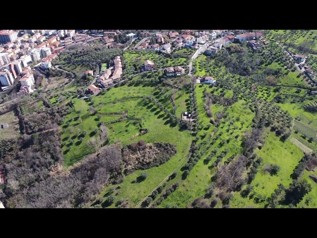 Cosenza Centro-In zona privilegiata per un mozzafiato panorama,proponiamo Lotti di Terreno Edificabile
