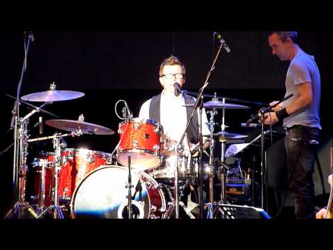 Rick Astley does The Killers