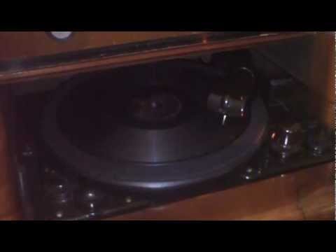 Harry Roy's Tiger Ragamuffins - Foxtrot Medley 2 - Saba S 341 WL - Braun Phonoschatulle