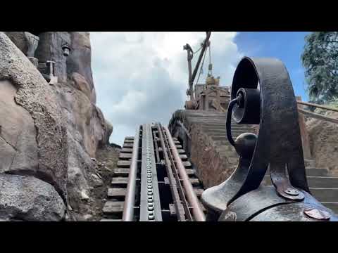 Seven Dwarfs Mine Train Rollercoaster Front Seat HD POV | Walt Disney World August 2022