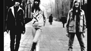 Give him a great big kiss - The Shangri Las