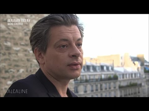 Alcaline, Le Sujet avec Benjamin Biolay