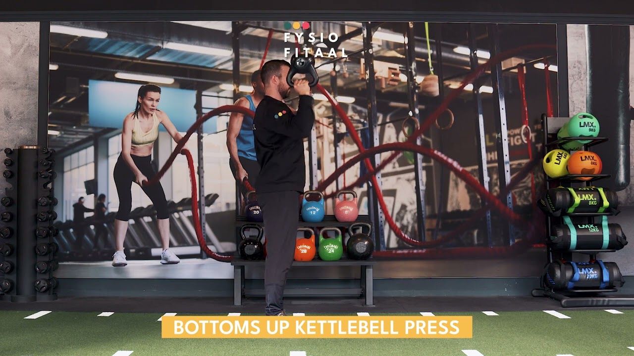 Video thumbnail: Bottoms up kettlebell press — instructievideo