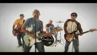 La Hermana De Miguel - Pa' La Playa - Music Video