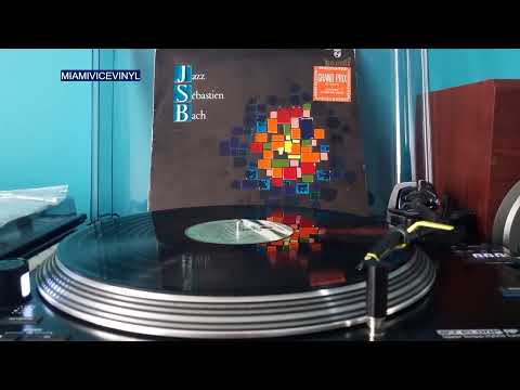 372. Les Swingle Singers - Fugue In  D Minor - Miami Vice  S5E12 - Jack Of  All Trades