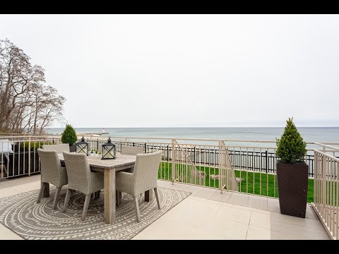 FOR SALE | Rare Executive Townhome on Lake Ontario | 40 Walker Street - Oakville, Ontario