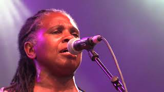 RUTHIE FOSTER  video 3 @ BLUES PEER - 15/07/18