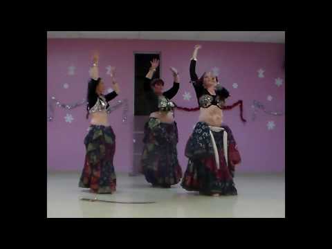 Kamaria TribalBelly Dance preform to  Mahalageasca by Bucovina Dub.