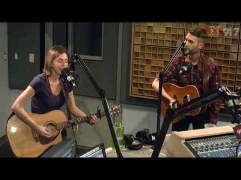 KXT In-Studio Performance - Vanessa Peters