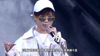 李宇春新专辑《哇》封面曝光，原来有多层含义