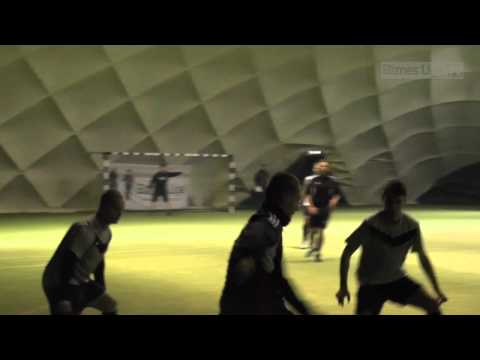 09.12.2014 II Biznes Liga A - Extend Vision vs. Revo Drink Team