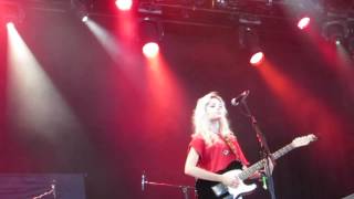 Don&#39;t Stop (Fleetwood Mac cover) - Nina Nesbitt @ Pukkelpop 2013 (Belgium)