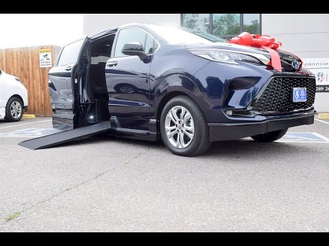 New 2022 Toyota Sienna XSE Plus AWD VMI NorthStar Power In-Floor Side Entry | Mobility of Denver