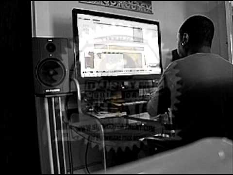 DJ Slym Beat Making Video 2014