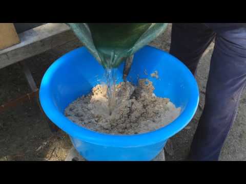 Mixing Refractory Cement for Your DIY Pizza Oven | Quick How-To