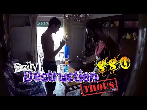 Daily Destruction Thous 330 - Potando en un Piano! New Challenges y CV de Farina Stinson