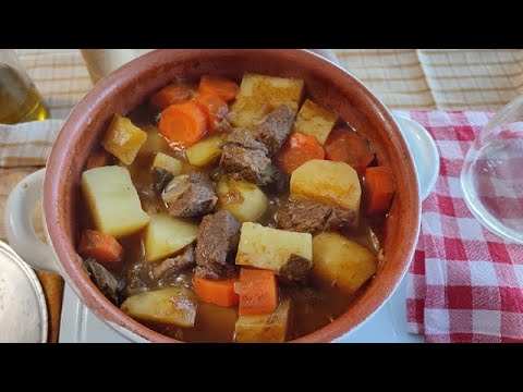 SPEZZATINO CON PATATE ricetta spezzatino con tutte le varianti possibili spezzatino con patate