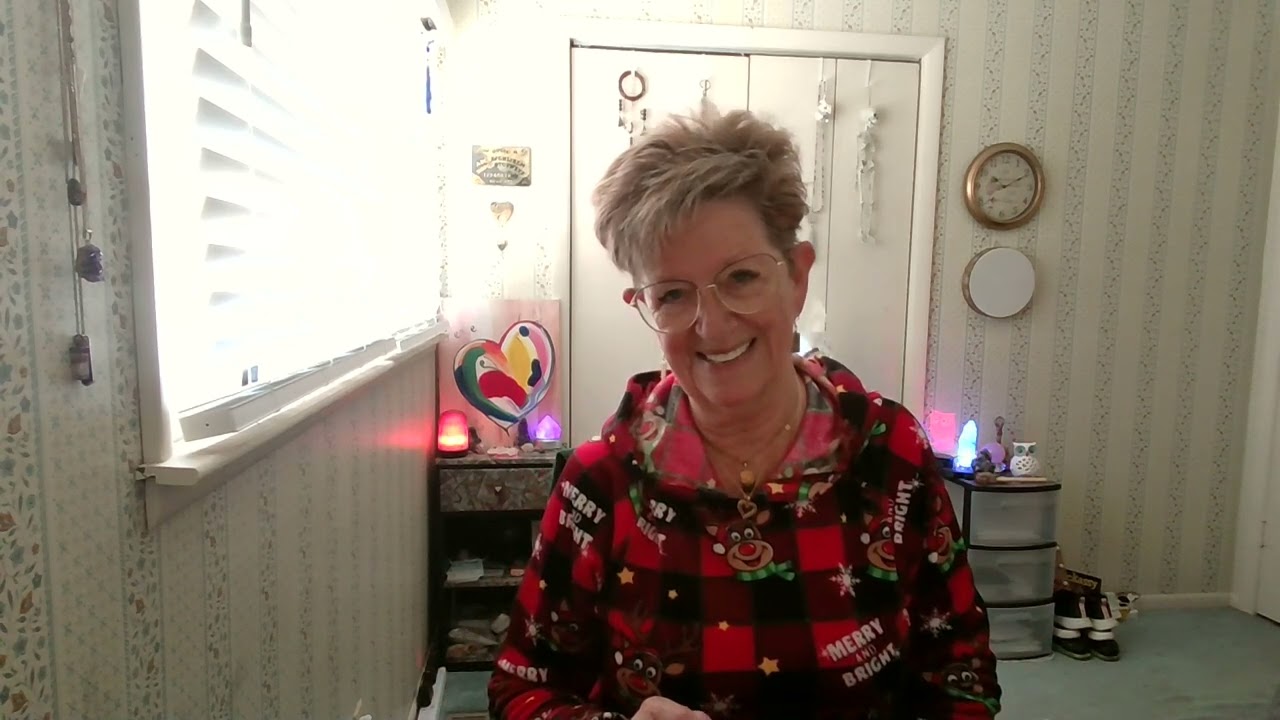 MEDIUMSHIP READING                                                            Sarah J.  1 -13-25