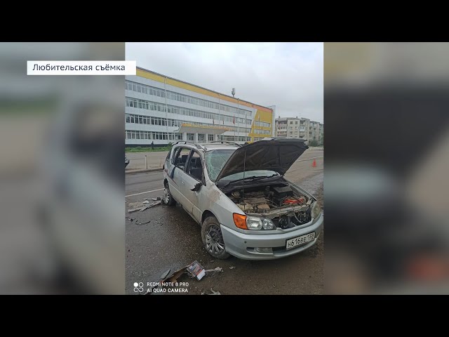 В Ангарске из автомобиля выпал ребёнок