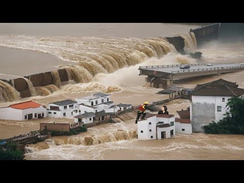 STORM STRIKES CALIFORNIA AGAIN: Flash Floods Bury Homes, Cars, and Roads in Los Angeles.