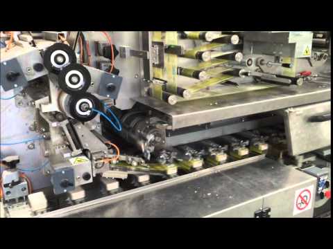 BINACCHI wrapper in operation with BOPP