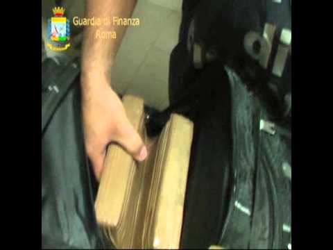 DROGA, ARRESTATI 7 CORRIERE 1 agosto 2013