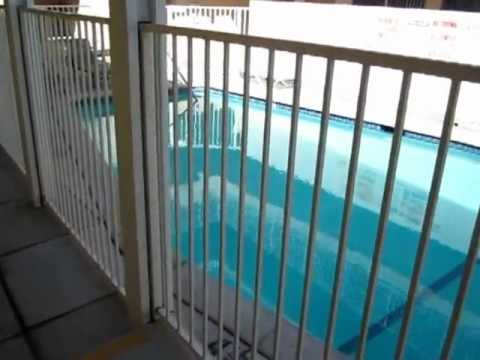 PL2424 - West Toluca Lake Apartment For Rent.