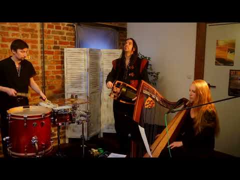 Hanter Dro Part II #pyrschmusic #fantasyfolk #paganfolk #harp #hurdygurdy  #percussion #rehearsal