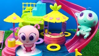 Mis Ksi Meritos Distroller Machincuepa y Guats van al Parque Acuático | Aqua Park de Juguete