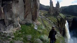 preview picture of video 'High water at Palouse Falls, April 2011.mp4'