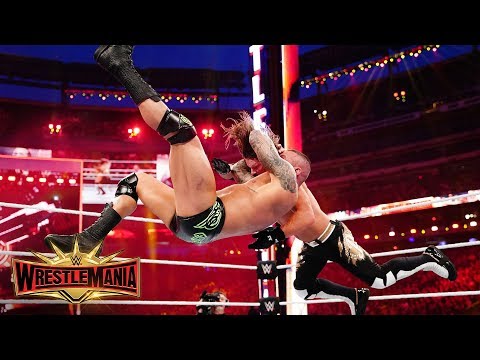 Randy Orton Issues Apology On Lighting Issue At WrestleMania 35