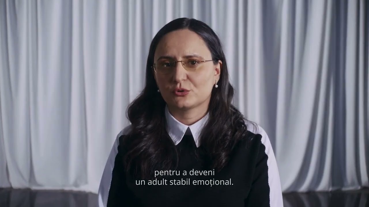 SPOT 2: Simt că sunt înconjurată de un zid, de care nu pot trece