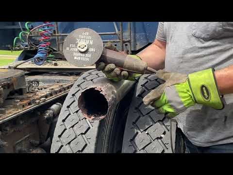 Trucking , Changing a stubborn muffler on a 2007 Freightliner Columbia