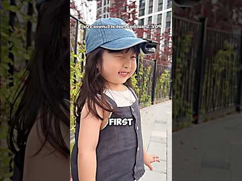 Her mom put a camera on her hat and when she watch the video she saw her girl singing ❤️