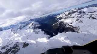 preview picture of video 'Helicopter ride over Switzerland'