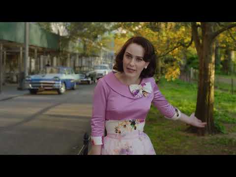 The Marvelous Mrs. Maisel - Lenny and Midge arguing in front of her apartment