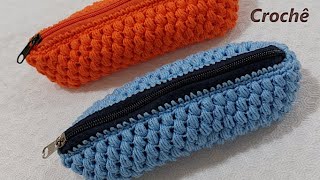 Estojo / Bolsa de Mão - Modelo 5 / Necessaire de Crochê com zíper (sem costura)