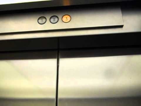 Westinghouse Traction Elevator in Macy's in the Monroeville Mall: Monroeville, PA