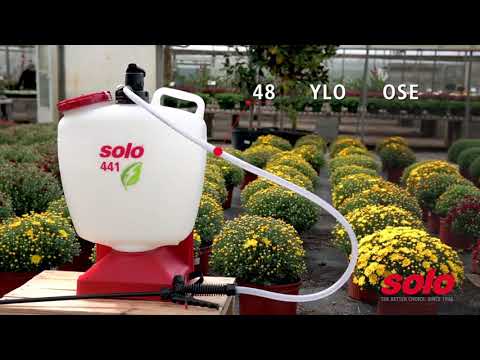 Nahrbtna baterijska škropilnica Solo's 441