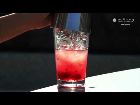 RASPBERRY COSMO COCKTAIL