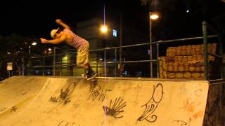 preview picture of video 'Skate na pista da UPA de Campinho'