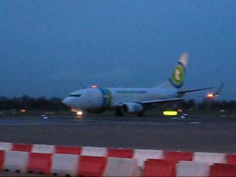2 Boeings 737-700 takeoff from Rotterdam-Airport "Zestienhoven" EHRD