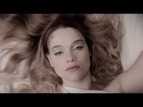 Mardoll - Cold Body [Official Music Video]