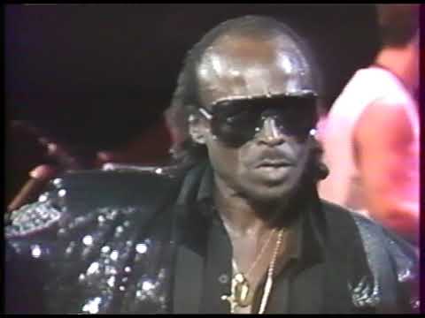 Darryl Jones w/Miles Davis - Festival international de Jazz de Montréal 1985
