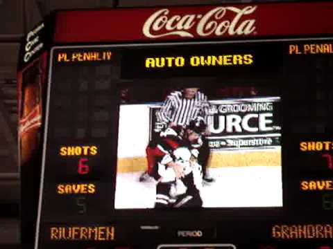 Aaron Downey vs Jeff Cowan