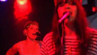 Bat For Lashes - Sarah (Glastonbury 2007)